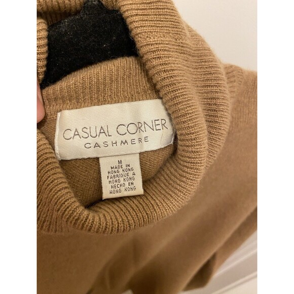 Vintage Casual Corner Women’s 100% Cashmere Turtle Neck Sweater Brown Medium - Picture 7 of 9
